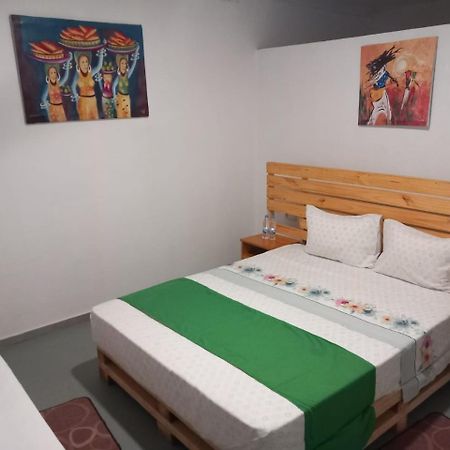 Santana Casa Cantagalo - Guest House & Bar Restaurant מראה חיצוני תמונה